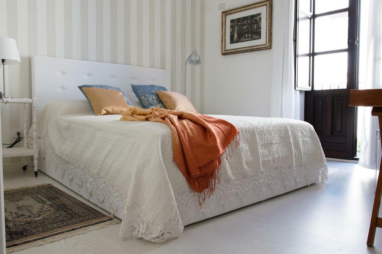Suite La Piazza By Wonderful Italy Syracuse Ngoại thất bức ảnh